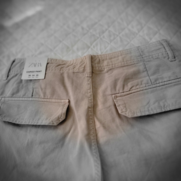 Zara Women's Tan Cargo Pants - Picture 4 of 6